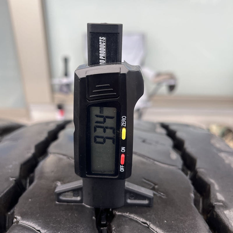11R22.5 DUNLOP, SP521 激安美品　2019年製 2本セット:27,000円