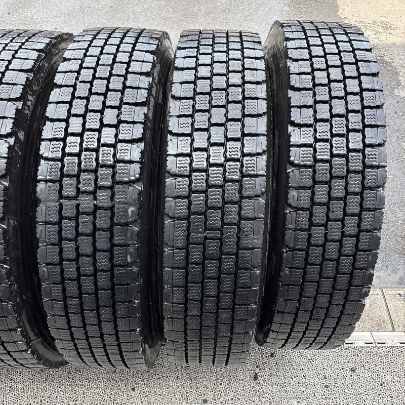 225/80R17.5 BRIDGESTONE W911 再生　6本セット:36500円