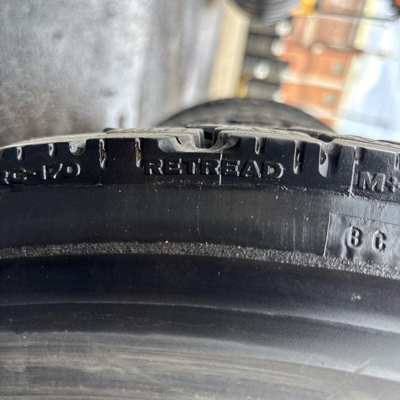 225/80R17.5 BRIDGESTONE W911 再生　6本セット:36500円