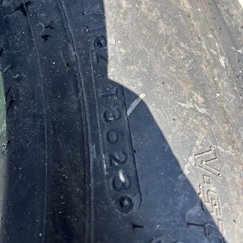 265/60R22.5 BRIDGESTONE. W900. 激安美品　　2023年製　6本セット:54000円