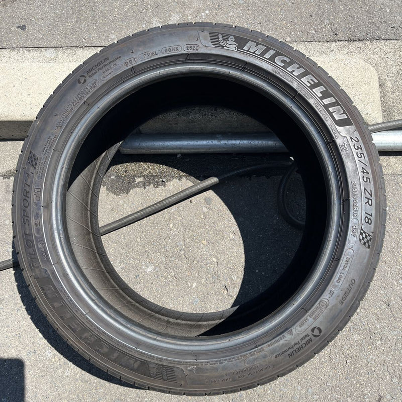 235/45R18 ミシュラン　中古夏タイヤ1本:7000円