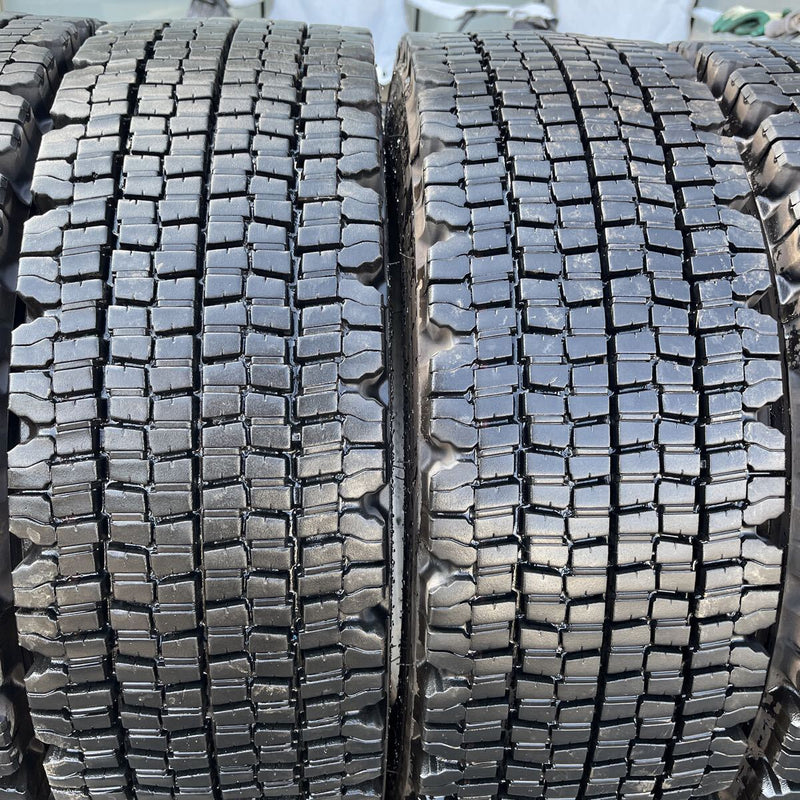 215/70R17.5, 123/121J, BRIDGESTONE, W970, 2023年製 6本セット:42,000円