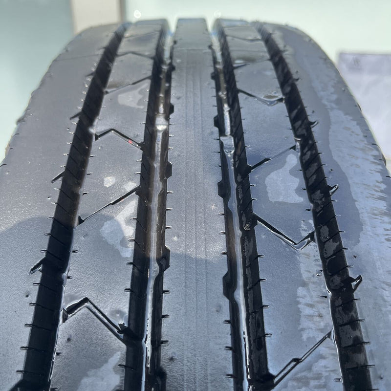 285/85R22.5 BRIDGESTONE. R278. 2024年製激安美品　1本セット:22000円