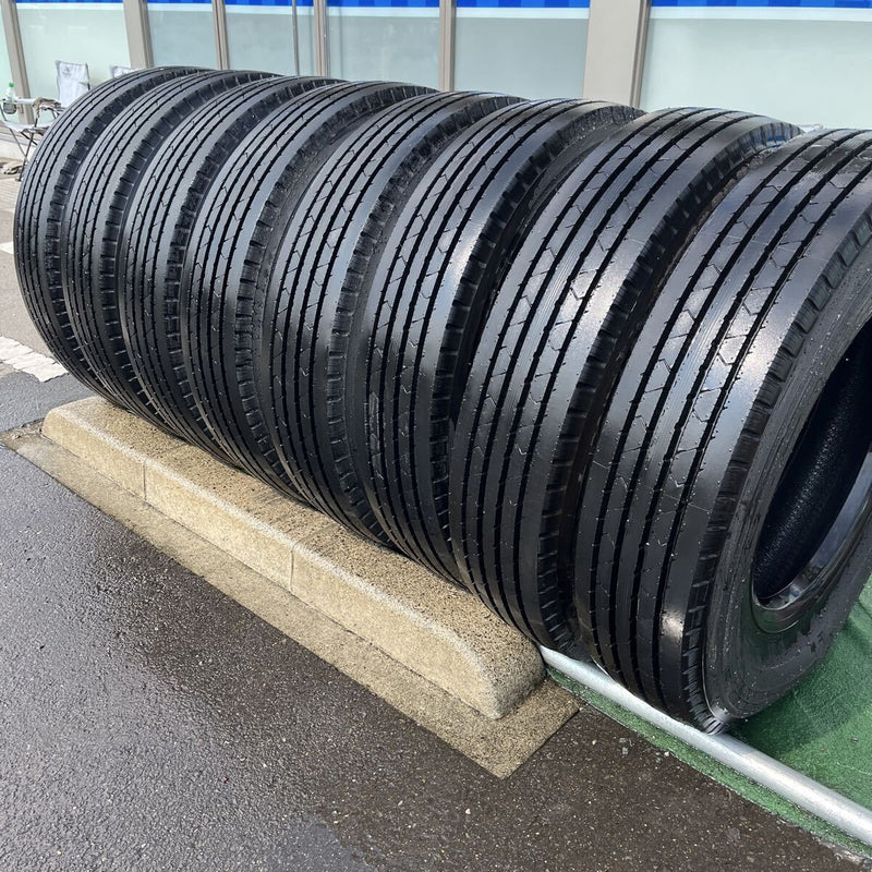 285/85R22.5 BRIDGESTONE. R278. 2024年製　　　激安美品　　8本セット:176000円