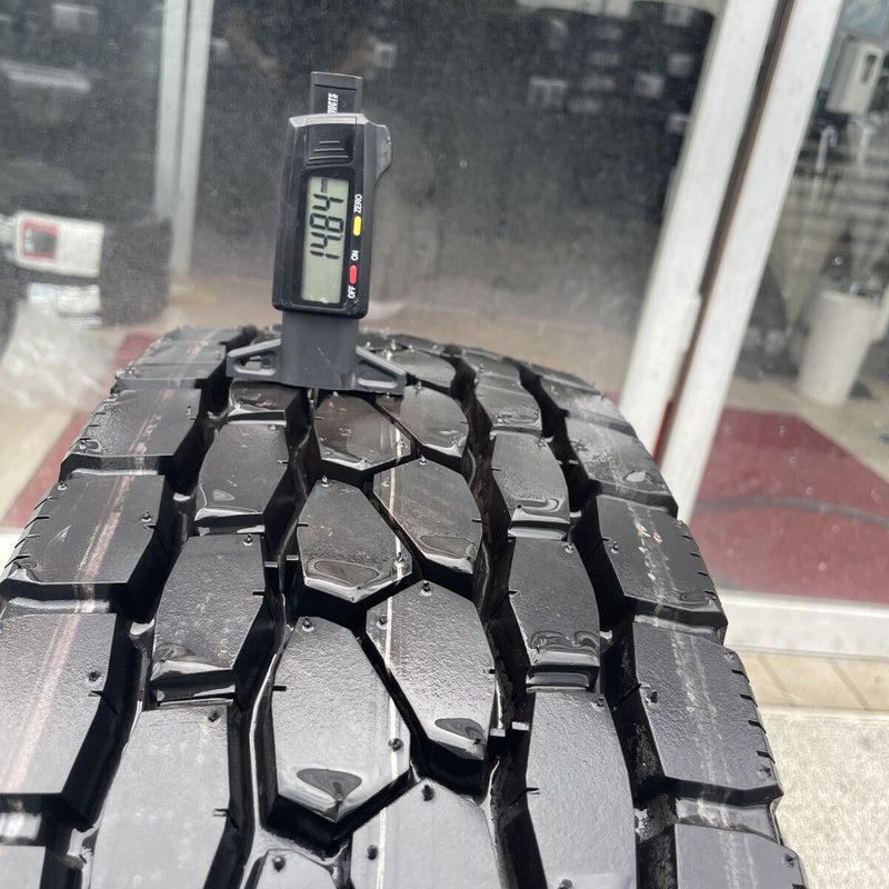 245/80R17.5 ブリヂストン　激安美品　　年式：2020年　ほぼ新品　　1本セット:10000円