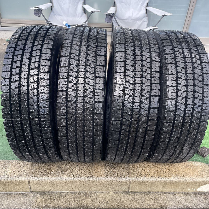 245/70R19.5再生中古　　激安美品　ほぼ新品 4本セット:50000円