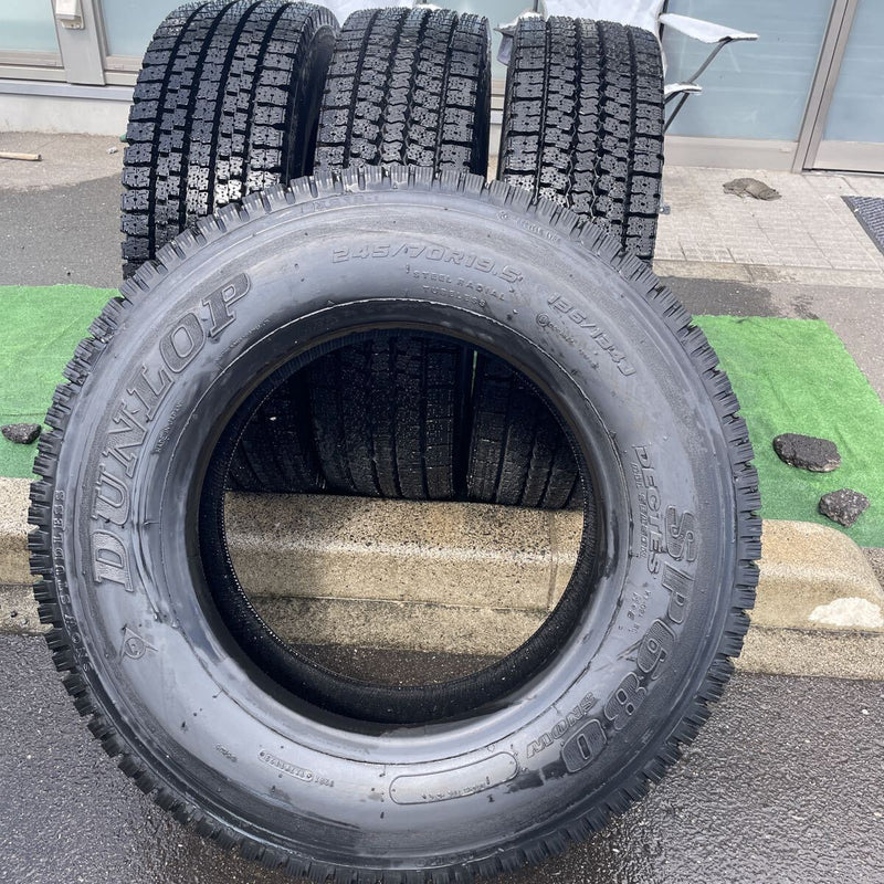 245/70R19.5再生中古　　激安美品　ほぼ新品 4本セット:50000円