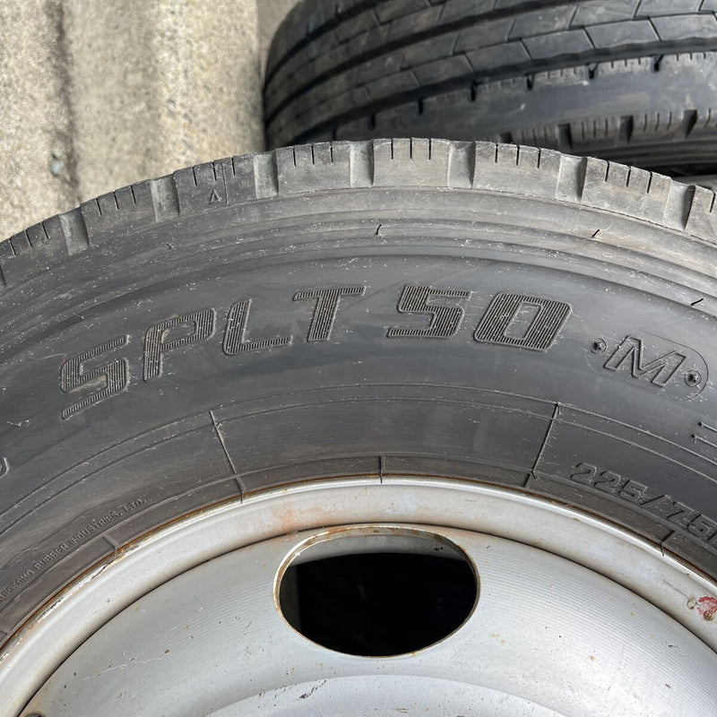 225/75R16 ホイールセット　DUNLOP, SPLT50 いすゞ　16×6.0J, 6H 6本セット:72,000円