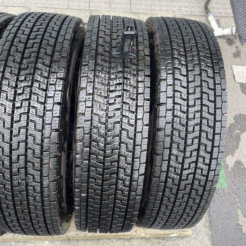 225/80R17.5 中古地山　ヨコハマ　9分山　激安美品　6本セット:58000円