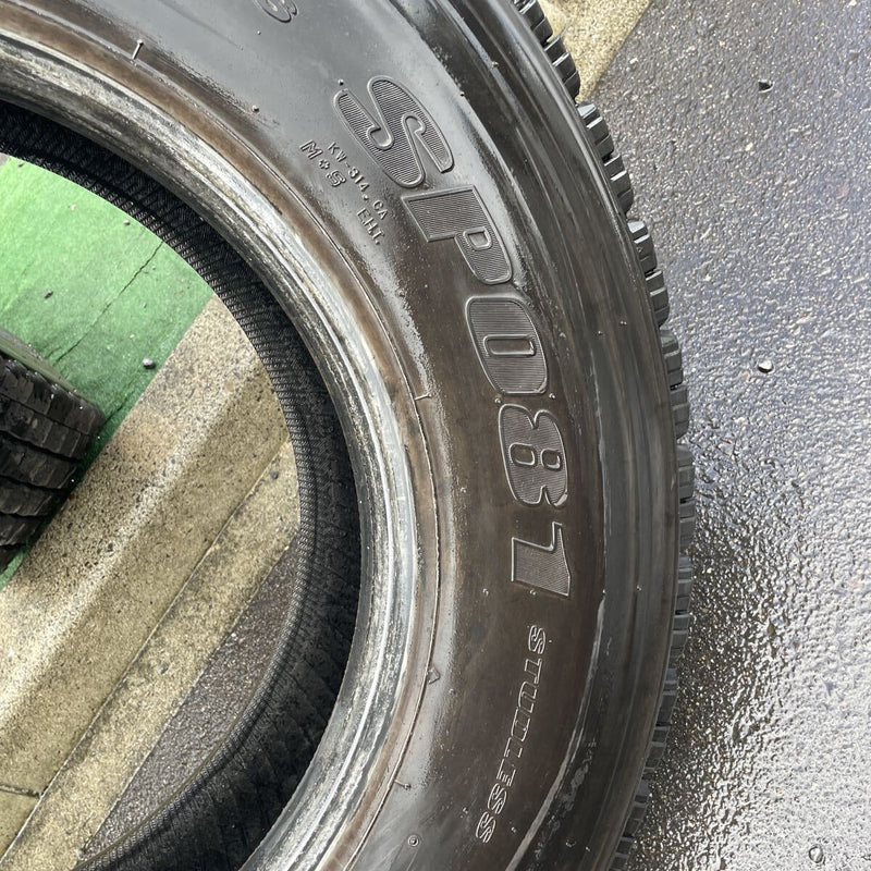 11R22.5 中古地山 ダンロップ　2023年 激安美品　２本セット:36000円