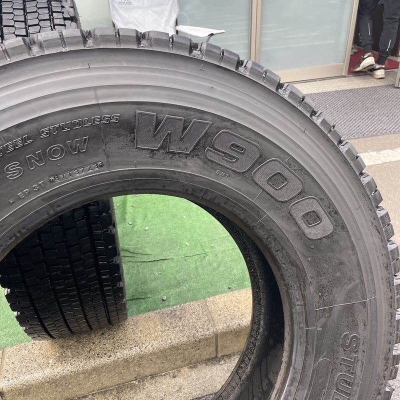 11R22.5 ブリヂストン　中古地山　2023年 激安美品　 ２本セット:42000円