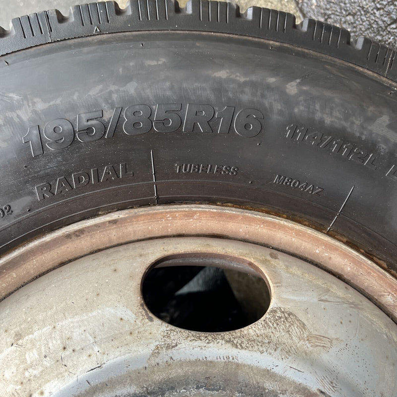 195/85R16 BRIDGESTONEホイールセット　M804 16×5.5J 5H キャンター　 6本セット:72,000円