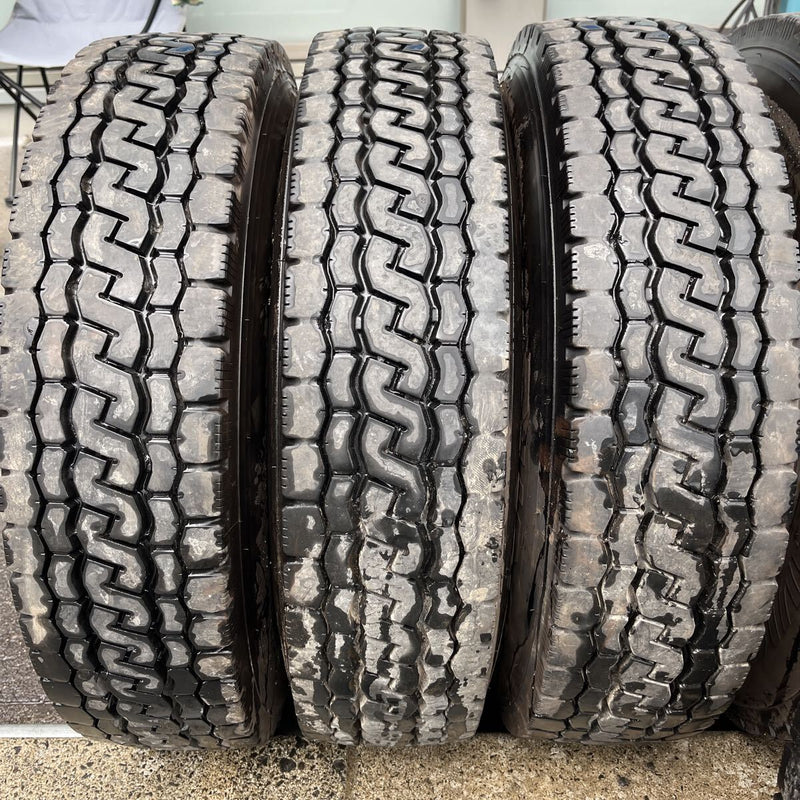 195/85R16 BRIDGESTONEホイールセット　M804 16×5.5J 5H キャンター　 6本セット:72,000円