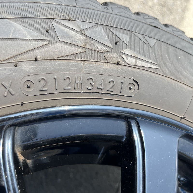 165/65R14 スタッドレスホイールセット中古品　TOYO,　　GIZ2, 14×5.5J, PCD100, 4H 4本セット:28,000円