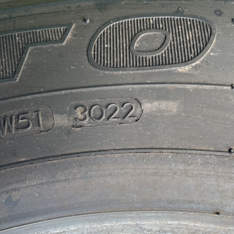 245/70R19.5 TOYO, M920 激安美品　2022年製 2本セット:22,000円
