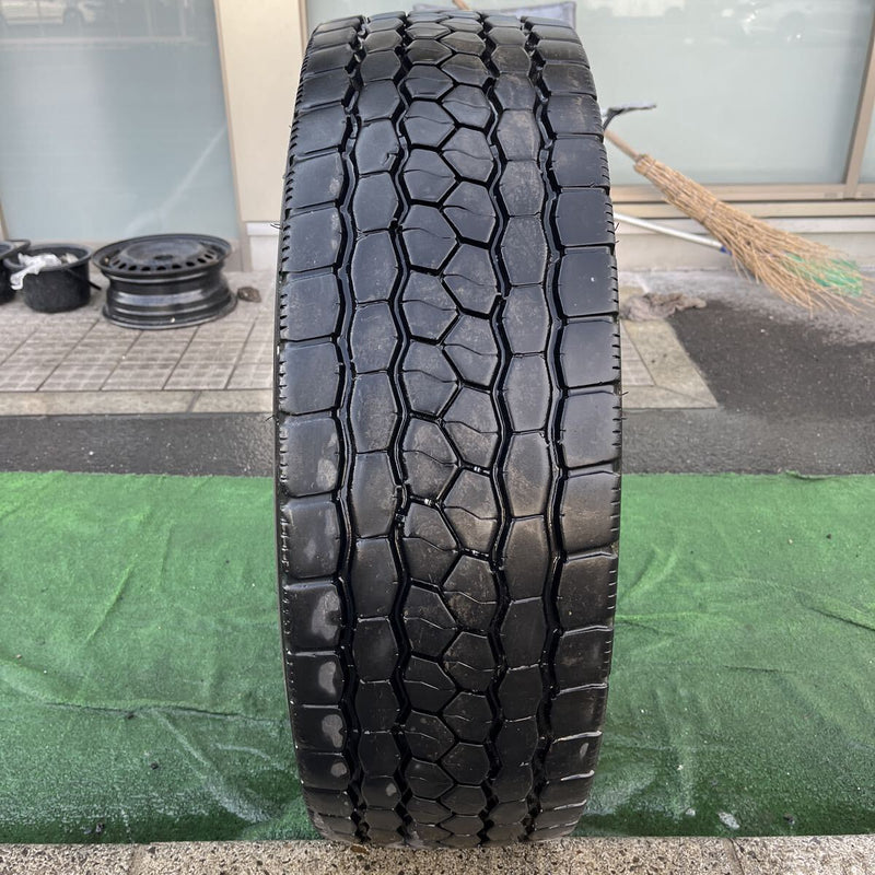 265/60R22.5 BRIDGESTONE, M800 激安美品　2022年製 1本セット:9,000円