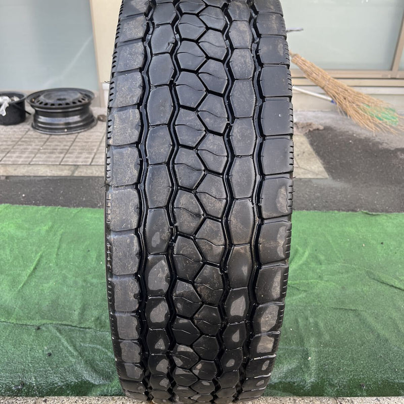 265/60R22.5 BRIDGESTONE, M800 激安美品　2022年製 1本セット:9,000円