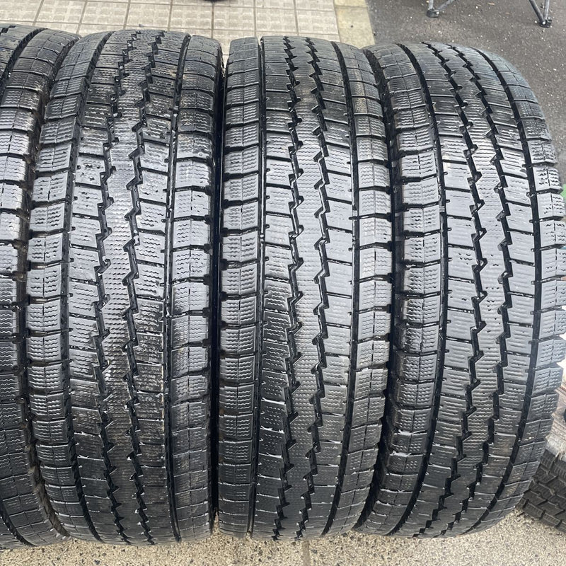 205/85R16 ダンロップ　激安美品　中古地山　2020年 6本セット:50000円