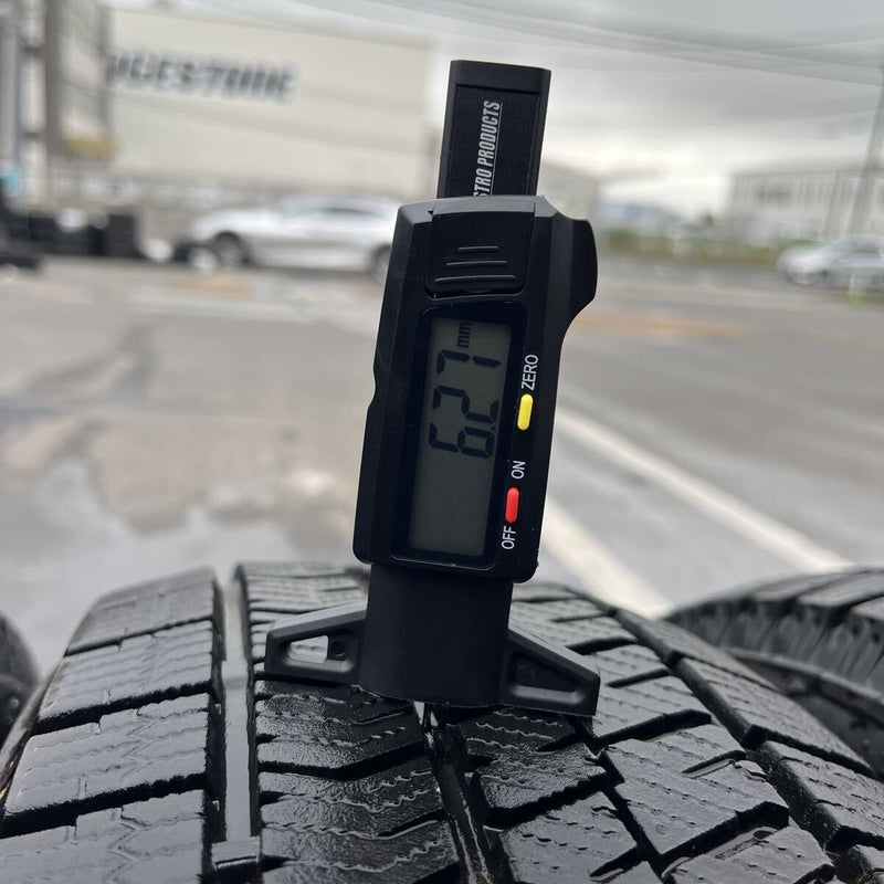 195/65R16 BRIDGESTONE VRX2 スタッドレス　4本セット:26500円