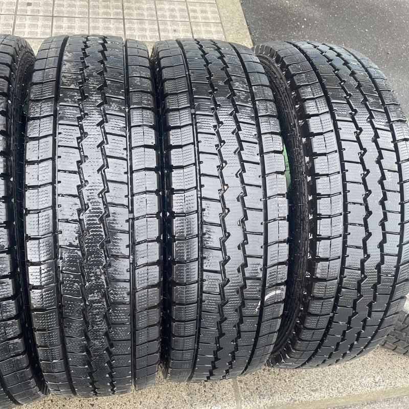 205/70R17.5 、中古地山　ダンロップ　2023年 激安美品 6本セット:48000円