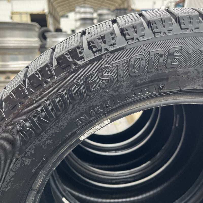 205/55R16 BRIDGESTONE ICE PARTNER2 スタッドレス　4本セット:26500円