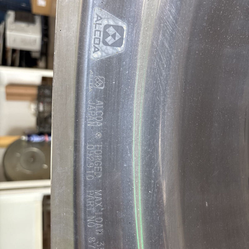アルコア　アルミホイール　22.5×7.50 . 10穴 (11R 22.5及び275/80R22.5などに使用) 激安美品　　2本セット：36000円