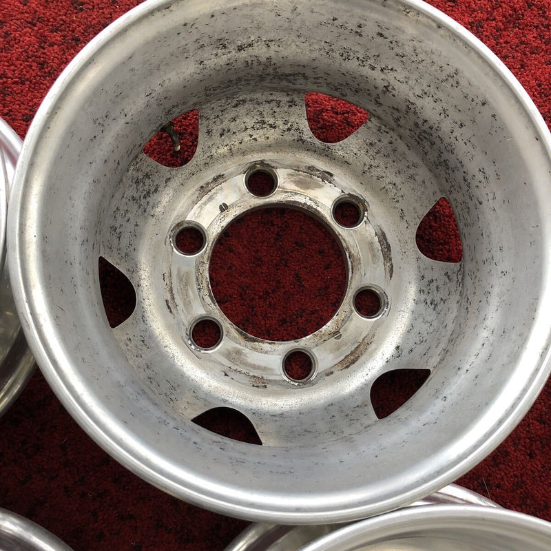 アルミホイール　 17.5×6.00 6穴　(225/80R 17.5及び225/90R17.5のトラックタイヤ使用) 4本セット：36000円