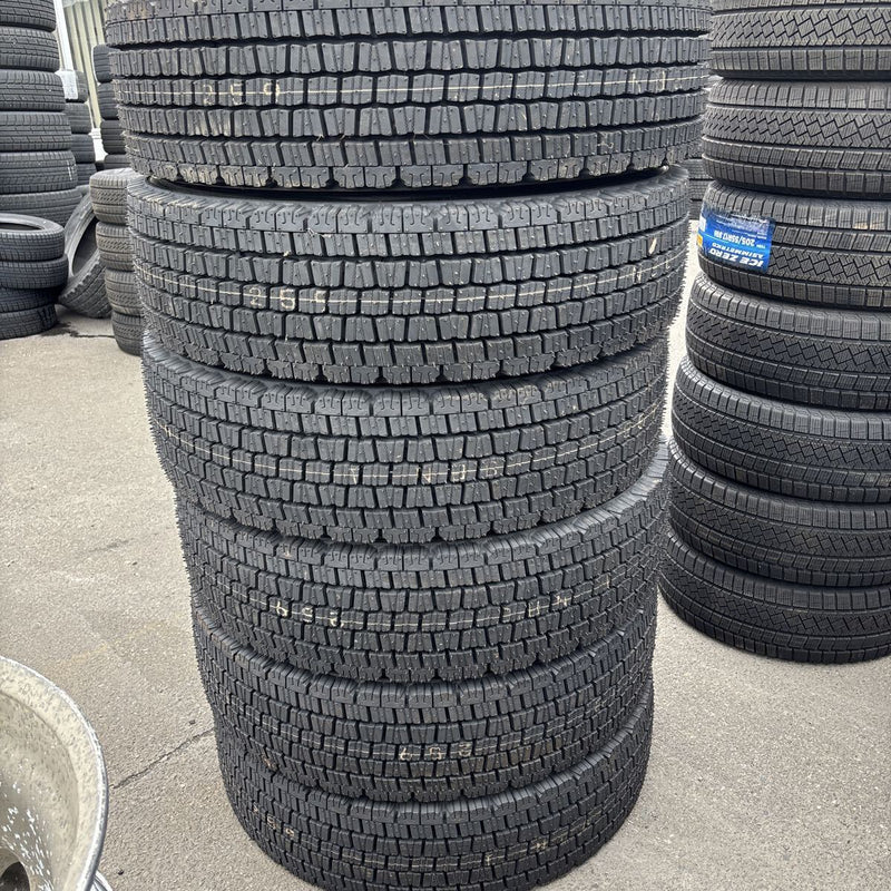 245/80R17.5 ダンロップ SP081 2024年製 新品 冬タイヤ 6本セット:150000円