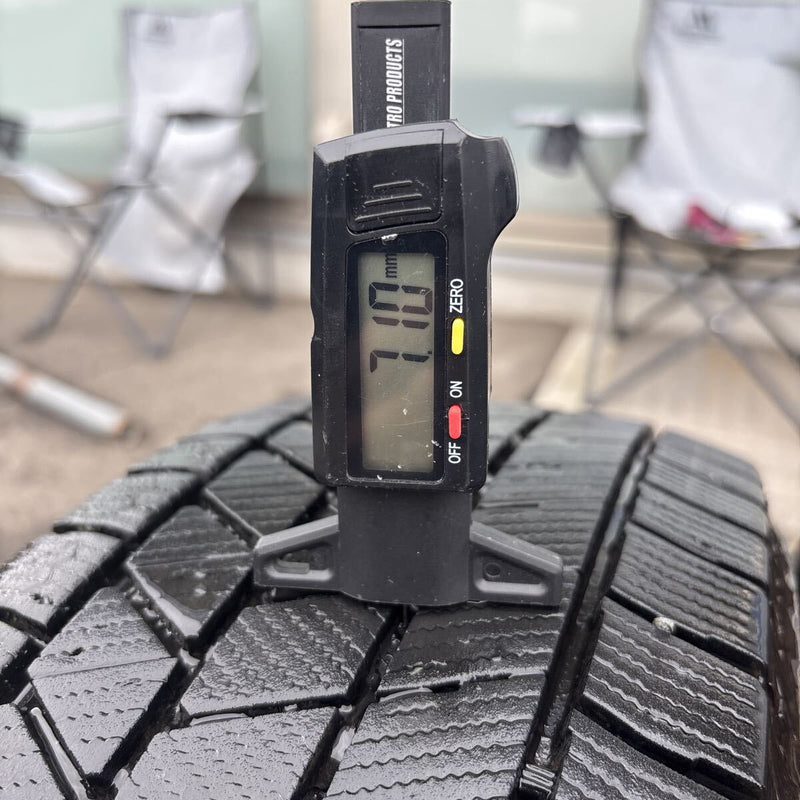195/65R15 ブリヂストン　VRX3 2022年製　4本セット　19000円