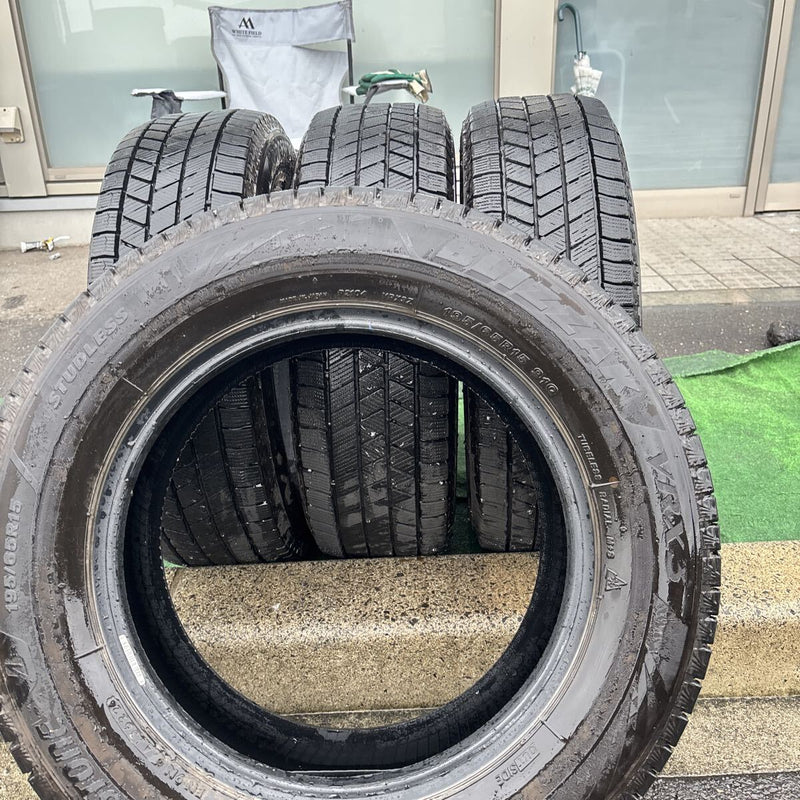 195/65R15 ブリヂストン　VRX3 2022年製　4本セット　19000円