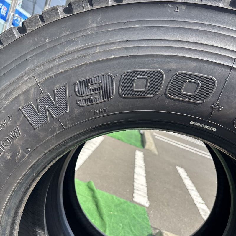295/80R22.5 BRIDGESTONE W900 中古スタッドレス　２本セット:38000円