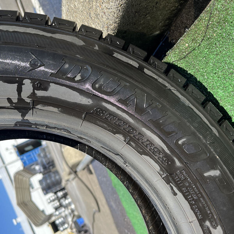 205/70R16 DUNLOP VL01 スタッドレス　1本:7500円