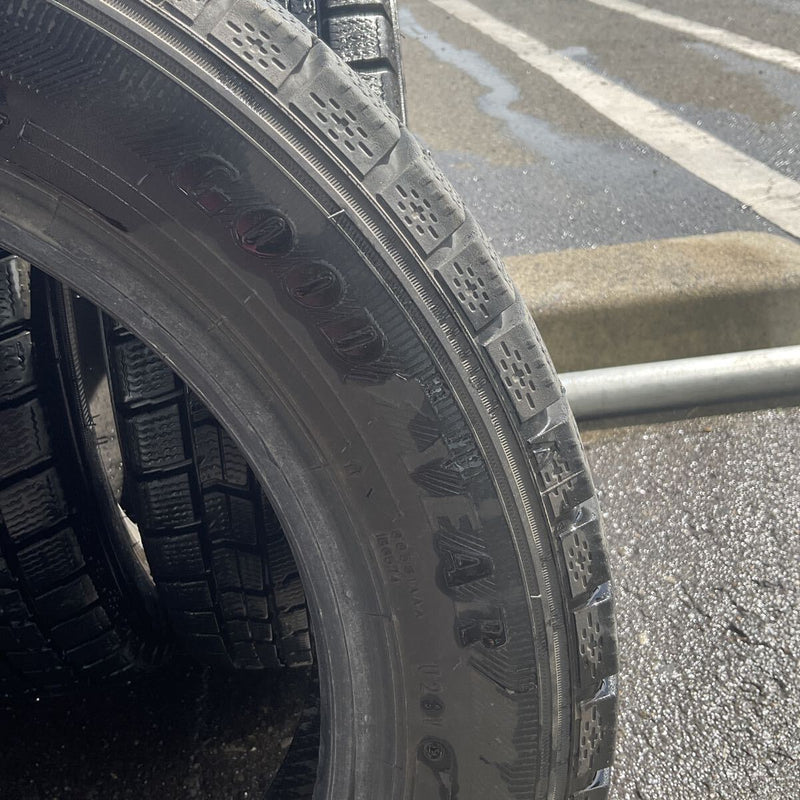 155/65R14 GOODYEAR NAVI7 中古スタッドレスタイヤ4本セット:15000円
