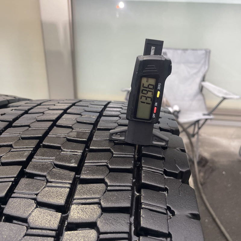11R22.5 、 16PR ブリヂストン　激安美品　　　　2021年UP 4本セット：74000円