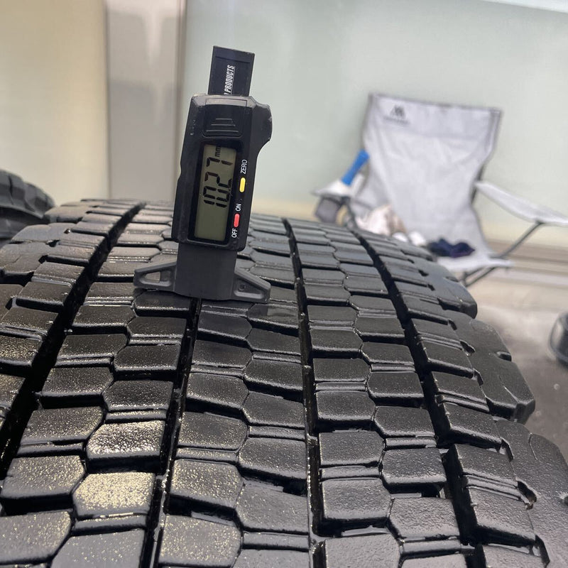 11R22.5 、 16PR ブリヂストン　激安美品　　　　2021年UP 4本セット：74000円