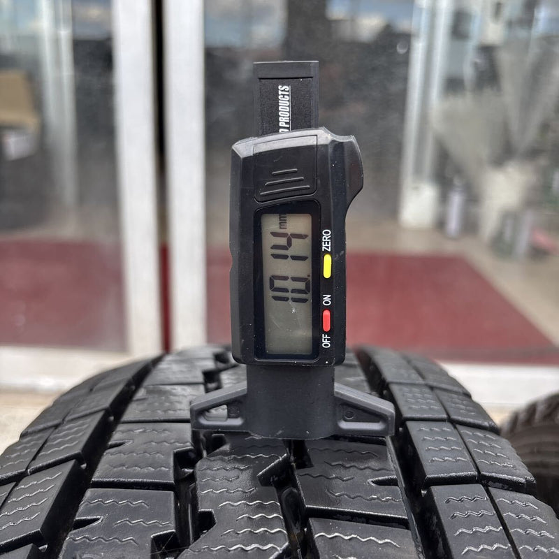 195/80R15 DUNLOP SV01 中古スタッドレス　4本セット:17000円