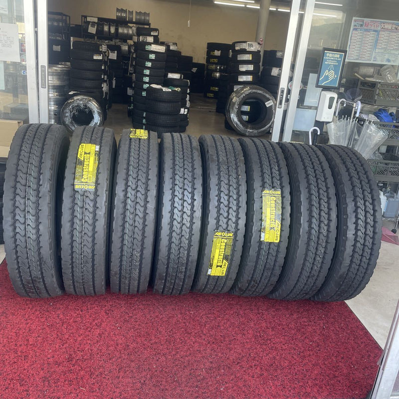 11R22.5. 16PR 未使用品　ミクスタイヤ　激安美品　　8本セット:216000円
