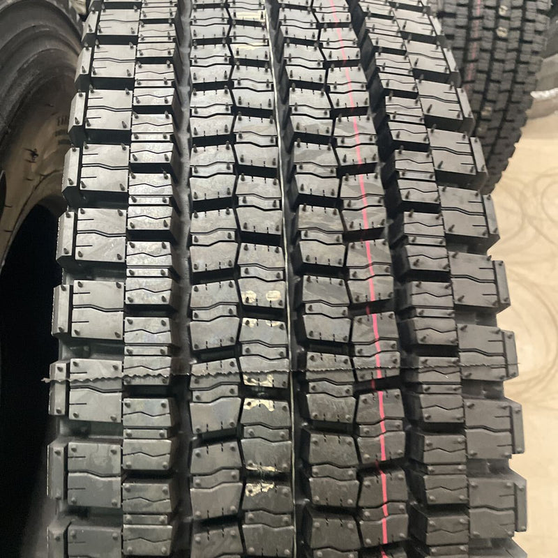 11R22.5 、16PR 未使用品　ダンロップ　2025年 激安美品　　2本セット:72000円