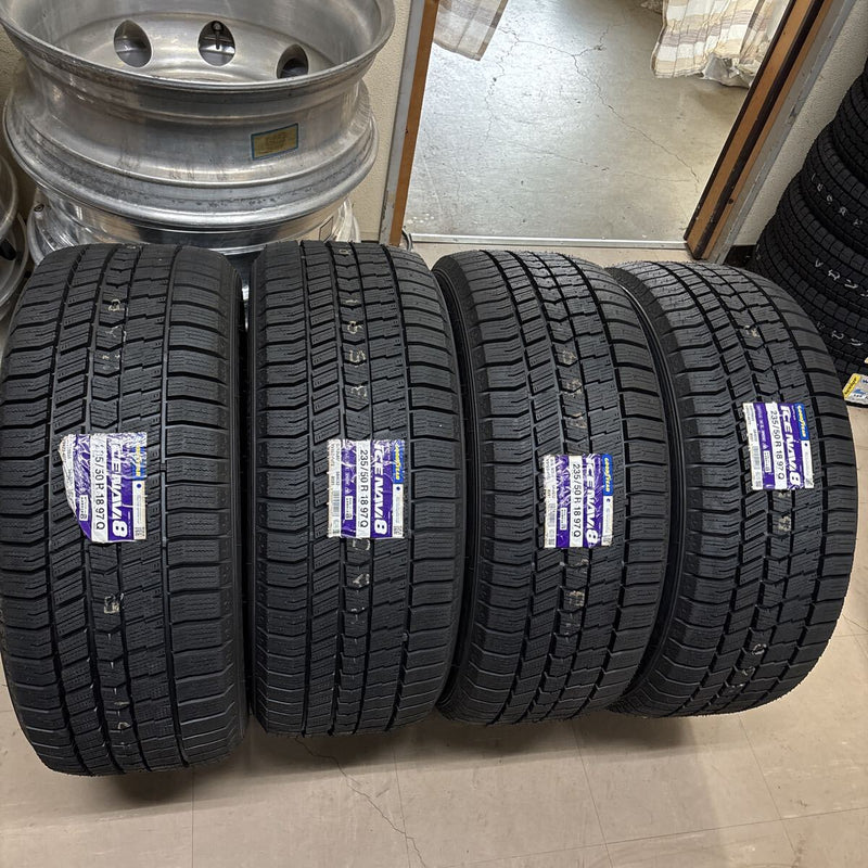 235/50R18 GOOD YEAR ICENAVI8 未使用スタッドレスタイヤ4本セット:82000円