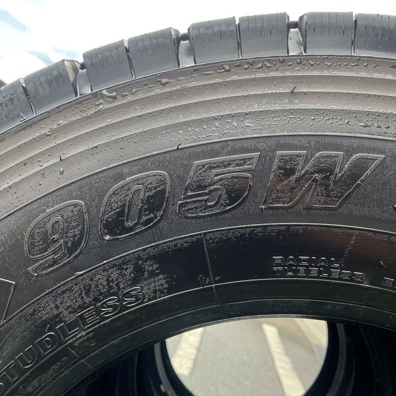 295/80R22.5 YOKOHAMA 905W 中古スタッドレス ４本セット:89000円