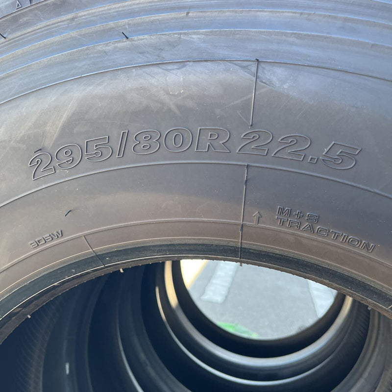 295/80R22.5 YOKOHAMA, 905W 激安美品　2024年製 4本セット:88,000円