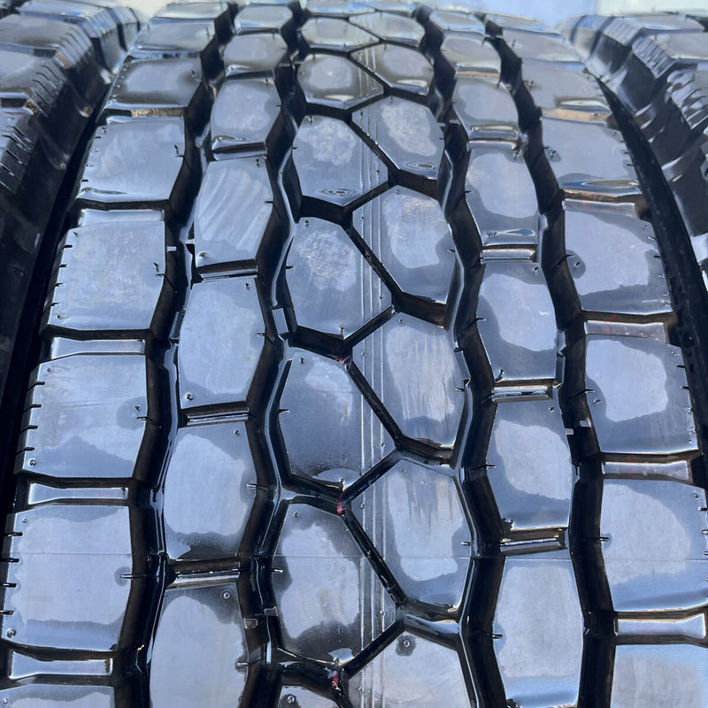 245/70R19.5 BRIDGESTONE, M801 激安美品　2024年製 4本セット:100,000円