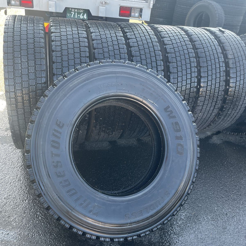 11R22.5 ブリヂストン　地山中古　激安美品　2020年UP 8本セット:14万4000円