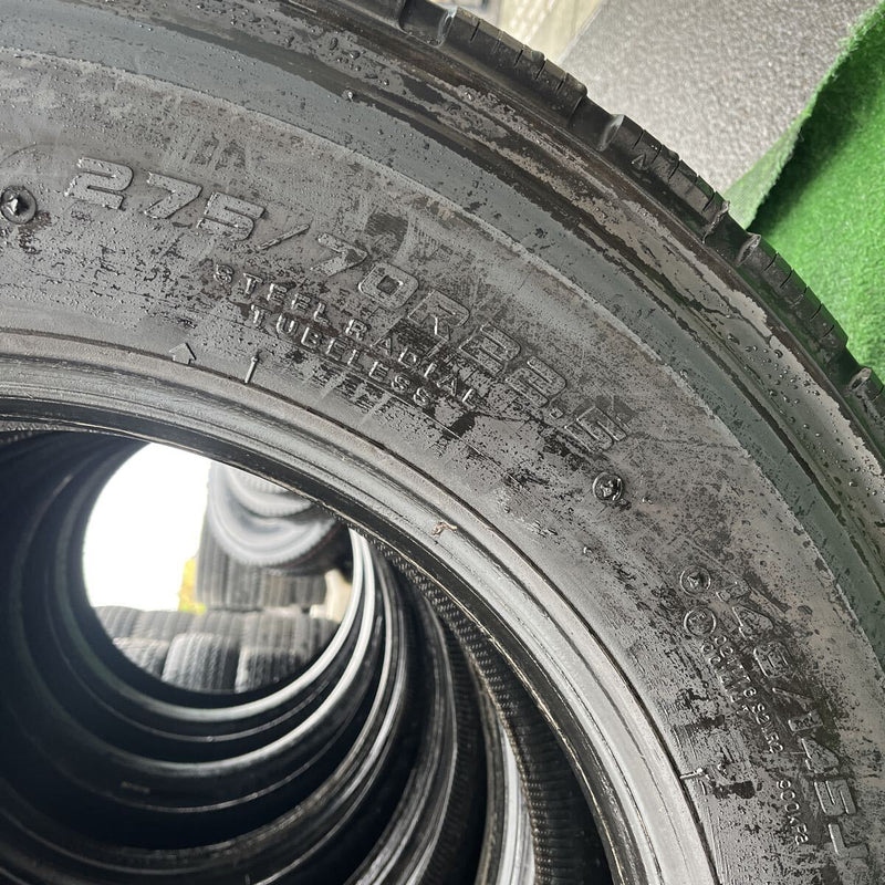 275/70R22.5 中古ミックスタイヤ　 6本セット:111000円