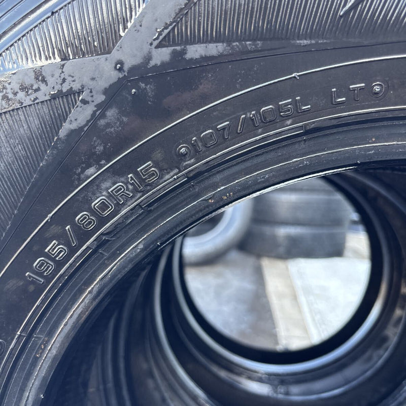 195/80R15 DUNLOP WM SV01 中古スタッドレス　4本セット:17800円