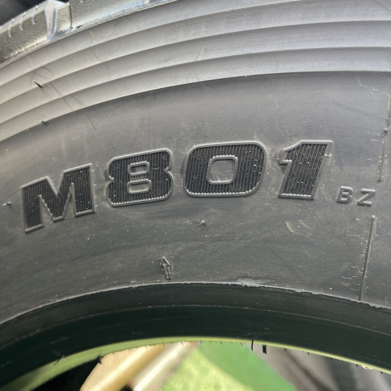 245/70R19.5 BRIDGESTONE, M801 激安美品　　2024年製 イボ付　1本:25,000円