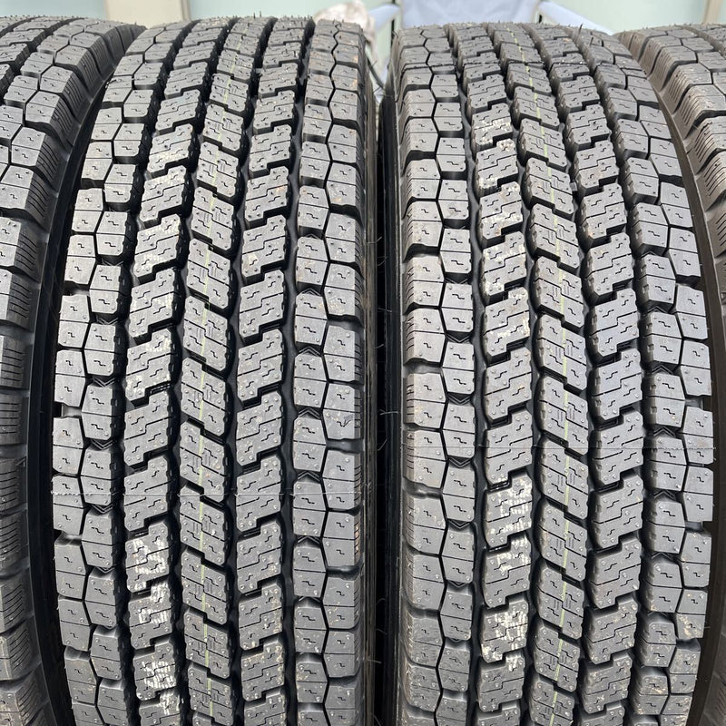 225/80R17.5 YOKOHAMA, 新品スタッドレス　902ZE 2024年製 6本セット:136,000円