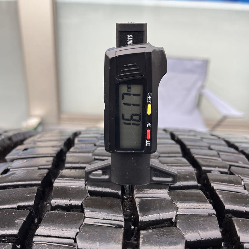 275/80R22.5 BRIDGESTONE, W999 激安美品　2022年製　4本セット:75,000円