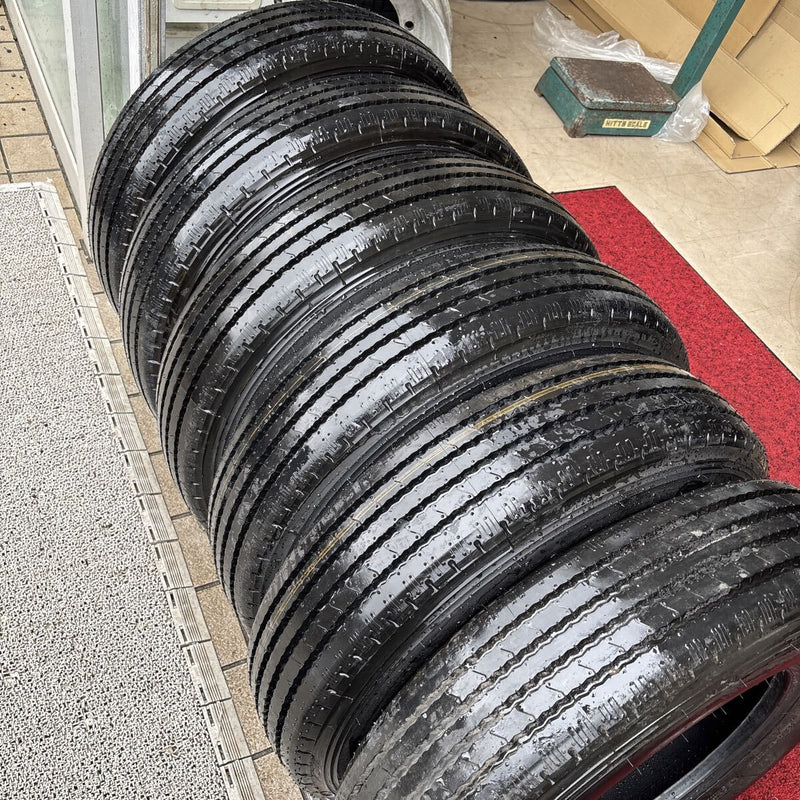 205/85R16 ヨコハマ RY108 イボ付 2025年製 6本セット:48000円