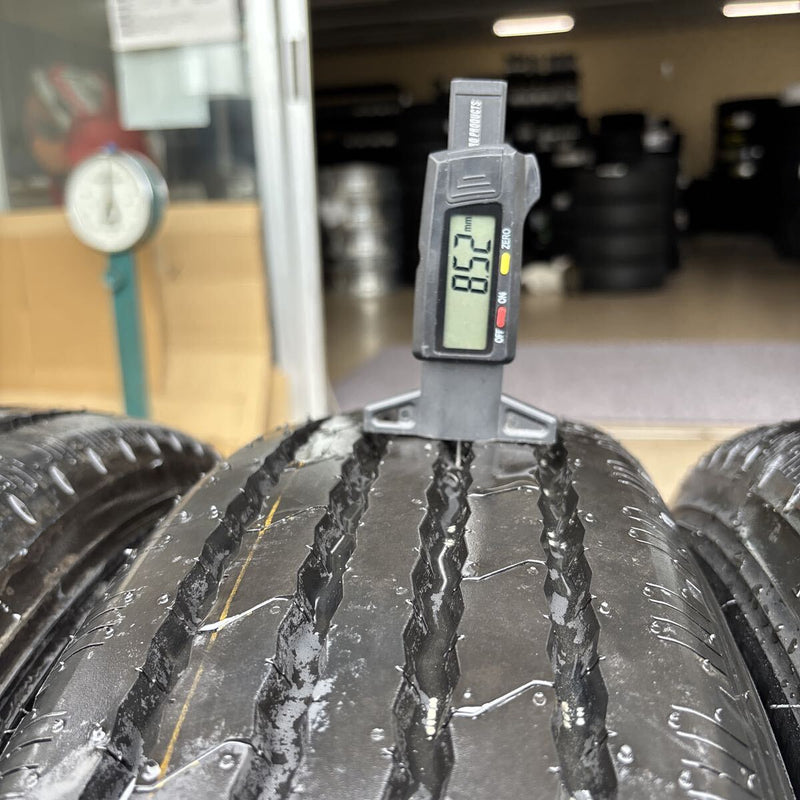 205/85R16 ヨコハマ RY108 イボ付 ほぼ新品 6本セット:49000円